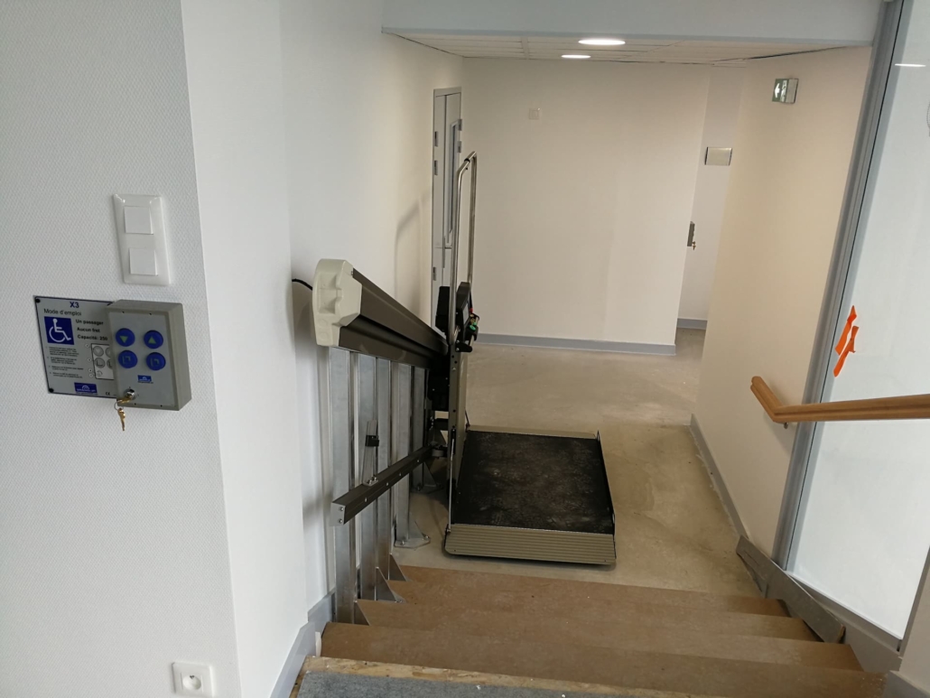 Plateforme Monte-Escalier X3 Angers 49000