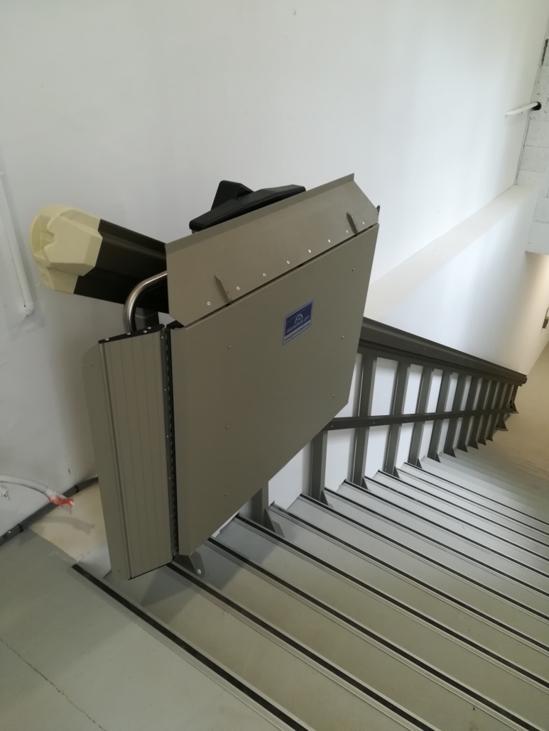 Plateforme Monte-Escalier X3 Le Mans 72000